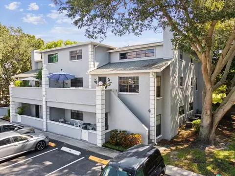 5729 Calais Blvd N #7, Saint Petersburg, FL 33714