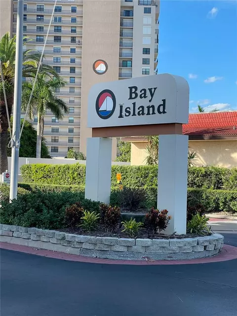 7540 Bay Island Dr S #259, South Pasadena, FL 33707