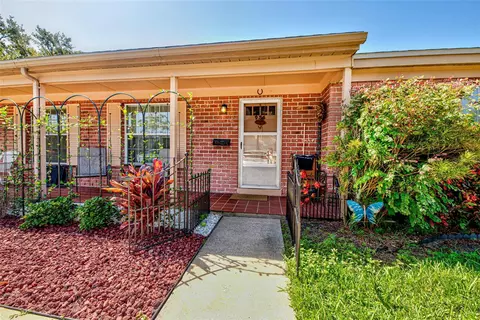 926 84th Ave N, Saint Petersburg, FL 33702