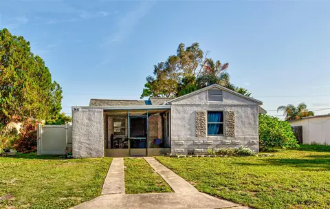 7411 41st Ave N, Saint Petersburg, FL 33709