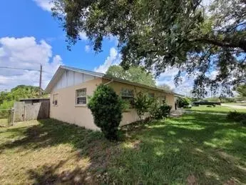 170 Alpine Ct, Bradenton, FL 34208