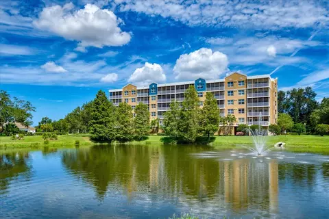 960 Starkey Rd #4201, Largo, FL 33771