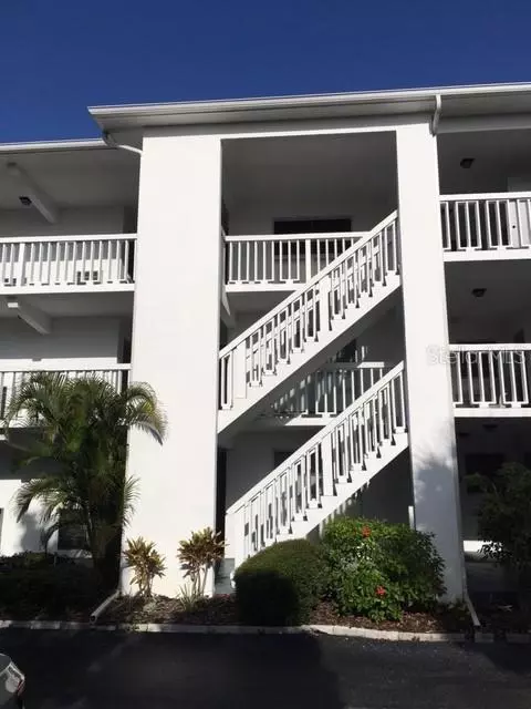 2944 W Bay Dr #202, Belleair Bluffs, FL 33770