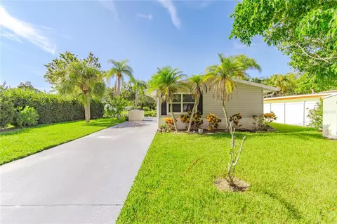 2616 Cyprus Dr, Palm Harbor, FL 34684