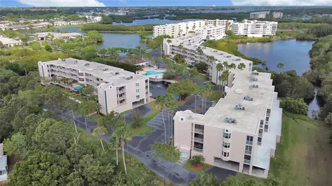 6575 99th Way N #22105, Saint Petersburg, FL 33708