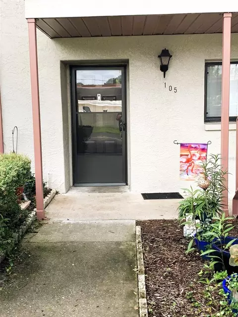 727 83rd Ave N #105, Saint Petersburg, FL 33702