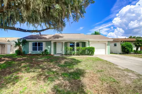 3751 Sail Dr, New Port Richey, FL 34652