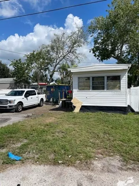 6743 92nd Ave N, Pinellas Park, FL 33782