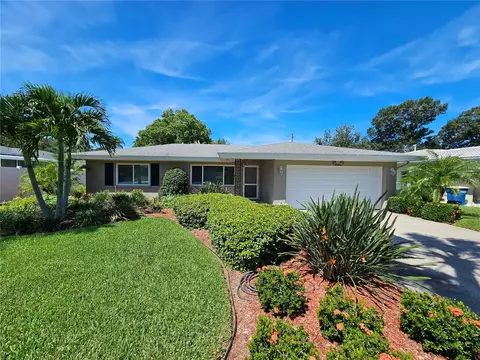 404 Graham Dr, Clearwater, FL 33765