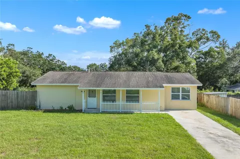 2877 Nutwood St, Clearwater, FL 33759
