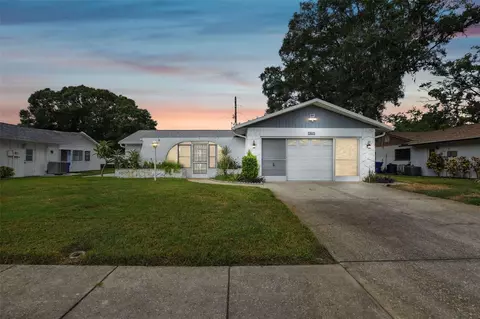 3847 Thornbush Ln, New Port Richey, FL 34655