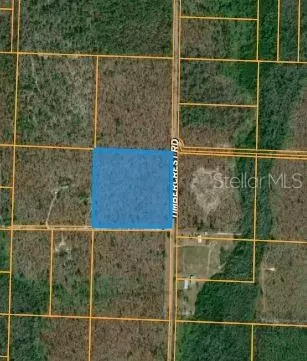 Challenger Drive, Fountain, FL 32438