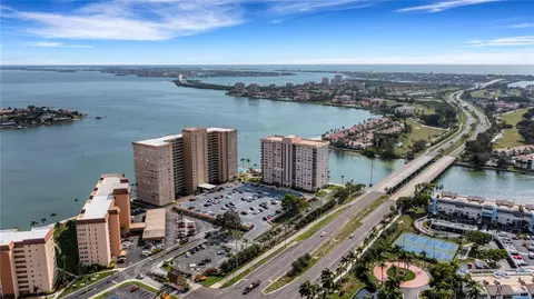 5200 Brittany Dr S #604, Saint Petersburg, FL 33715