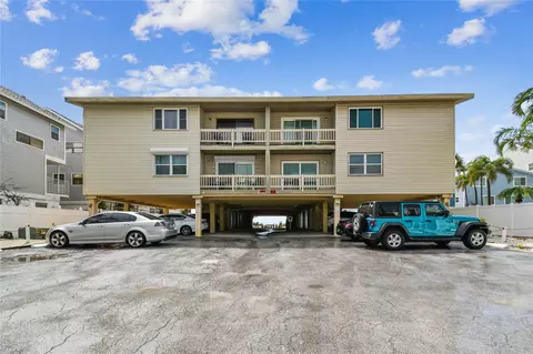 19920 Gulf Blvd #7, Indian Shores, FL 33785