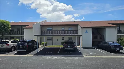 4956 Harbor Villa Ln #205, New Port Richey, FL 34652