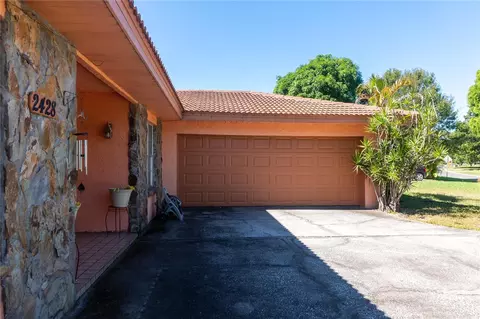 2428 Desoto Way S, Saint Petersburg, FL 33712