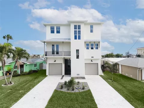 14101 E Parsley Dr, Madeira Beach, FL 33708