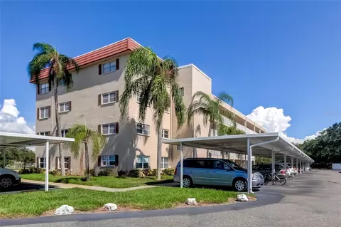 9950 62nd Ter N #303, Saint Petersburg, FL 33708