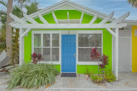 2404 1st St, Indian Rocks Beach, FL 33785