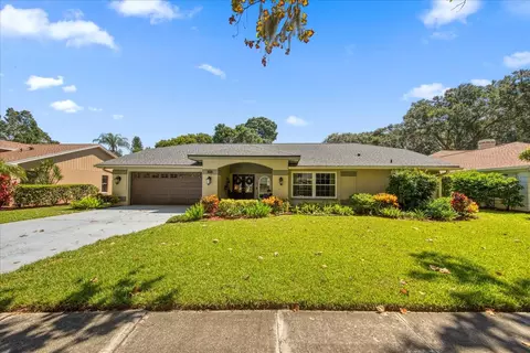 2911 Landing Way, Palm Harbor, FL 34684