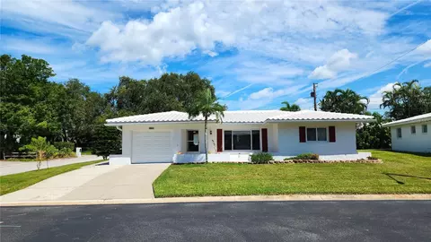 14199 88th Ave, Seminole, FL 33776