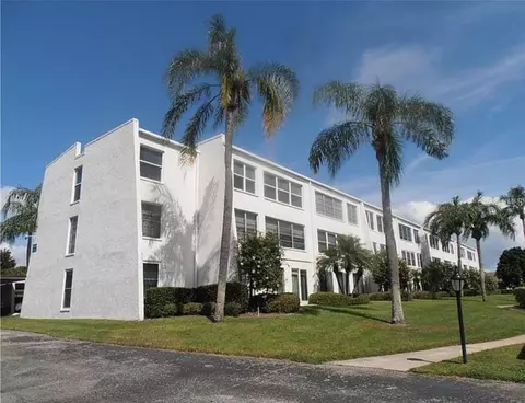1655 S Highland Ave #I280, Clearwater, FL 33756