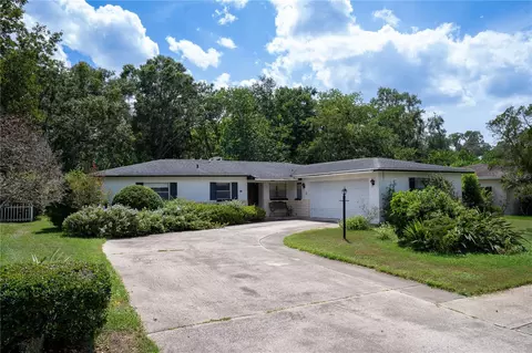 519 S Larry Cir, Brandon, FL 33511