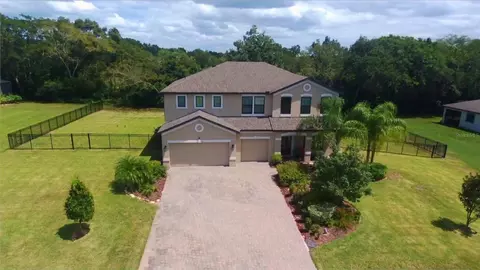 9211 Parthenon Pl, Seffner, FL 33584