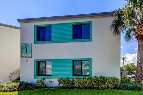 876 116th Ave N #103, Saint Petersburg, FL 33716