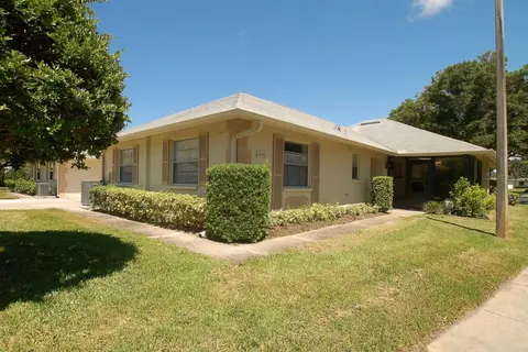 1406 Stonehaven Ln, Dunedin, FL 34698