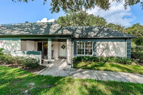 1353 N Mcmullen Booth Rd, Clearwater, FL 33759