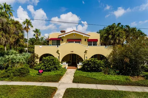 143 13th Ave N, Saint Petersburg, FL 33701
