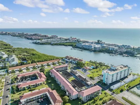 10215 Regal Dr #53, Largo, FL 33774