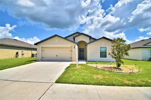 1524 Swan Lake Cir, Dundee, FL 33838