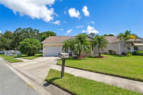 565 Salmon Ct, Oldsmar, FL 34677