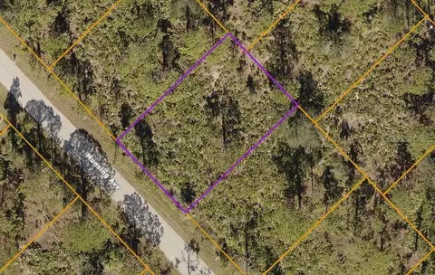 Munsing Avenue, North Port, FL 34291