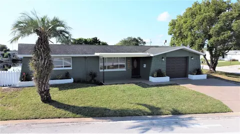6606 Beach Blvd, Hudson, FL 34667