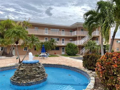 6201 2nd St E #96, Saint Pete Beach, FL 33706