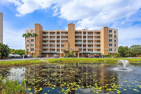 6495 Shoreline Dr #8505, Saint Petersburg, FL 33708