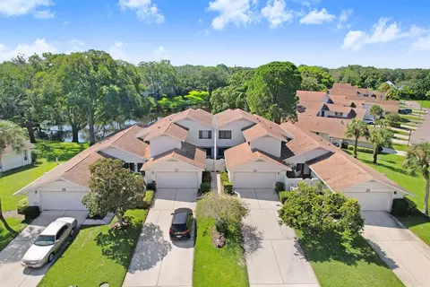 474 Lakeview Dr #26, Palm Harbor, FL 34683