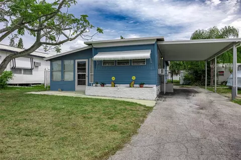 2116 Orange Dr, Holiday, FL 34691