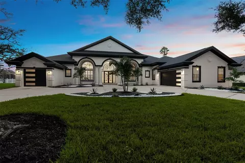 3060 Wentworth Way, Tarpon Springs, FL 34688
