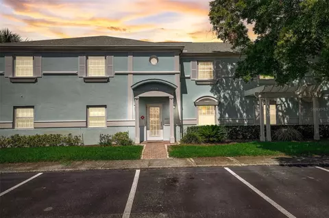 149 Seahorse Dr SE #D, Saint Petersburg, FL 33705