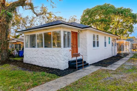 2511 8th St S, Saint Petersburg, FL 33705