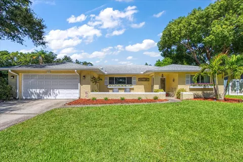 1920 Argile Dr, Dunedin, FL 34698