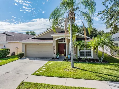 939 Summer Breeze Dr, Brandon, FL 33511