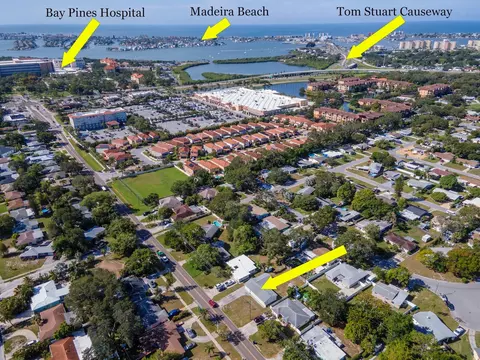 5166 100th Way N, Saint Petersburg, FL 33708
