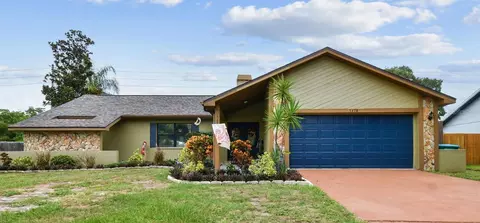 3670 Scarlet Tanager Dr, Palm Harbor, FL 34683