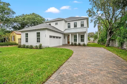 745 39th Ave N, Saint Petersburg, FL 33703