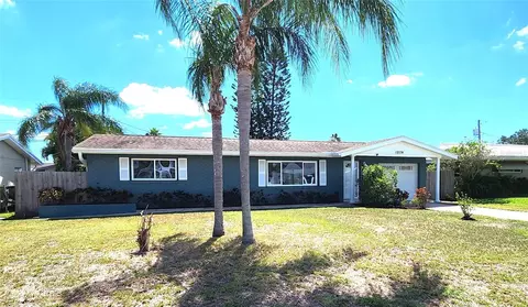 12074 81st Ave, Seminole, FL 33772